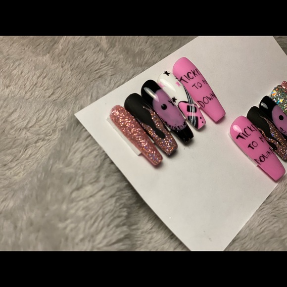 MGK Press on Nails - Picture 3 of 5